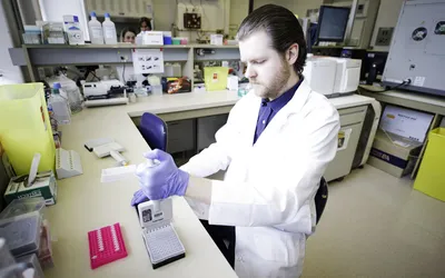 Как делают анализ на ВИЧ и о чем говорят результаты?